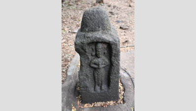 Palye’s hero stone sheds light on ancient local traditions