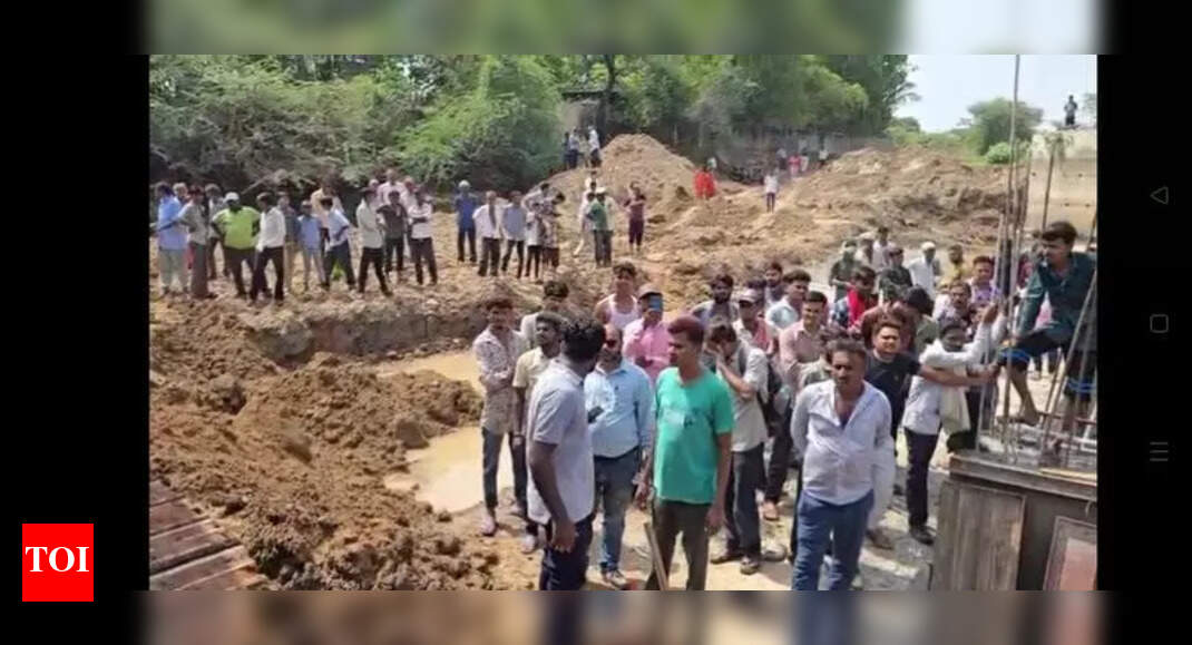 Labourer Killed in Khambhat Dam Site Mud Collapse
