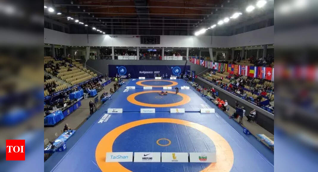 WFI suspends 30 overage wrestlers for breaching rules; coach handed lifetime ban