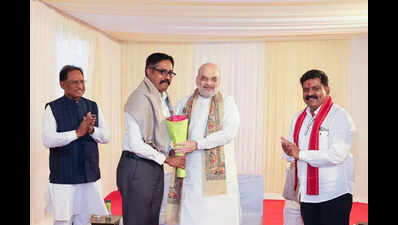 Amit Shah felicitates Chhattisgarh police officers for historic success in anti-Naxal operation