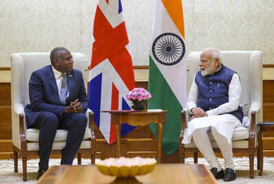  Calls for united global action against terrorism; hails India-UK FTA potential