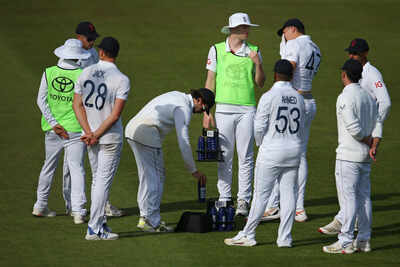  Indian bowlers struggle, England Lions at 192/3, India A Lead by 156 runs