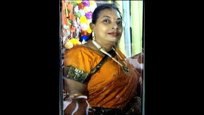 Civic volunteer hit by toto near Nabanna, dies