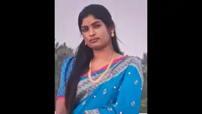 Doctor held for killing woman who blackmailed him