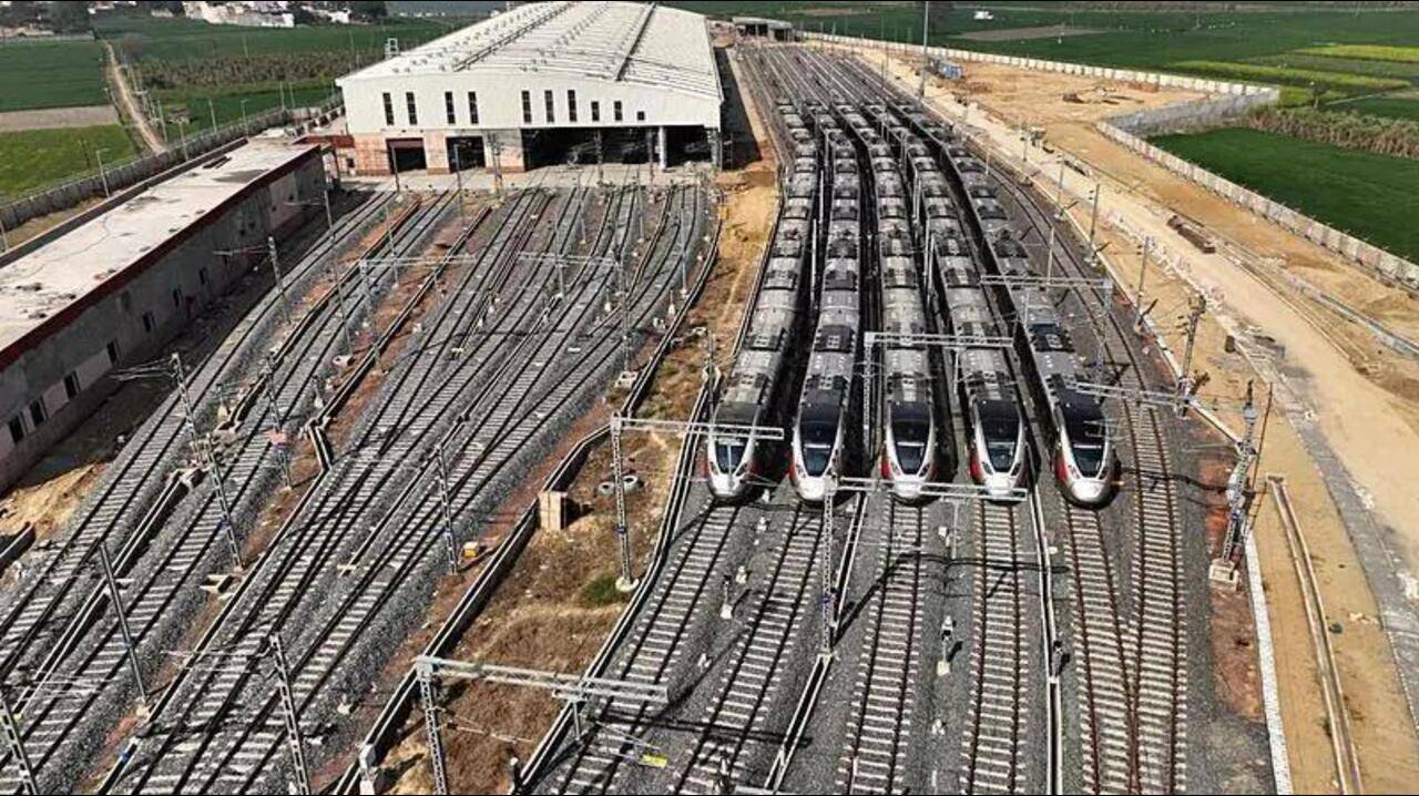 Lakhpati Didi Yojana: New government initiative for women, Lakhpati Didi will earn 15 to 30 thousand rupees every month.