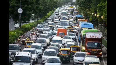 Delhi plans elevated road over Ring Road to ease chronic congestion; Rs 6,000 crore project spans 55km, needs no land acquisition