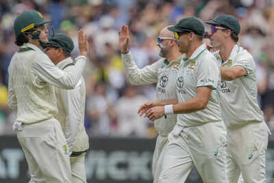  Australia’s bowlers have the edge over Proteas, says former Australian captain