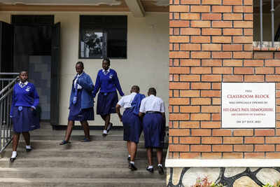 Federal rollback of desegregation orders sparks alarming resegregation in southern schools – Times of India