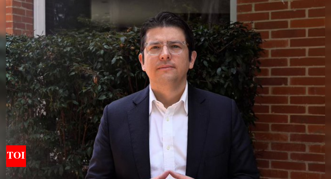 Colombia Presidential candidate shot in head: Miguel Uribe undergoes successful initial surgery; condition 'grave', say medics