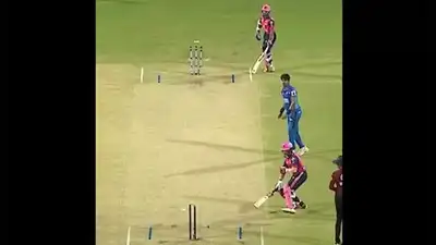  One of the astir   bizarre run-outs ever   – keeper hits some  ends with 1  throw