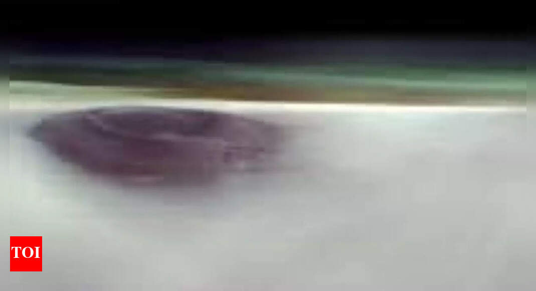 NASA captures image of Mars’ Arsia Mons volcano, nearly twice the height of Earth’s tallest mountain