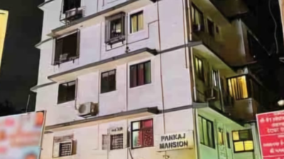 61-year-old Worli man shoots wife while sleeping, later kills self; suspected domestic dispute