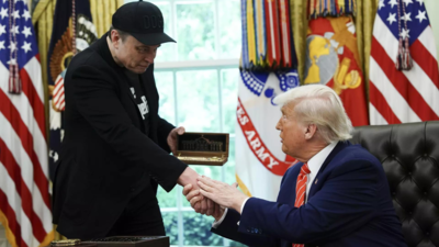  Donald Trump on planning to speak to Elon Musk on phone; watch video