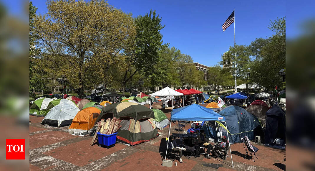 University of Michigan ends all plainclothes security contracts after reports of surveillance on pro-Palestinian students – Times of India University of Michigan ends all plainclothes security contracts after reports of surveillance on pro-Palestinian students – Times of India