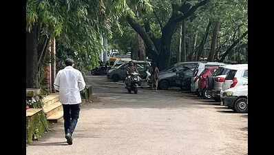 Rane fails to show up, CM does;GMC doctors’ protest fizzles out