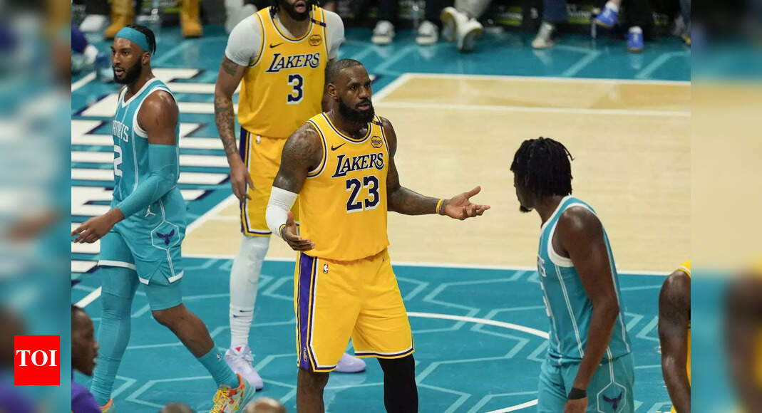 NBA Trade Rumors: Los Angeles Lakers predicted to sign $238 million ...