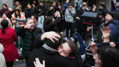 Argentine Supreme Court upholds 6-year prison sentence for ex-President Fernandez