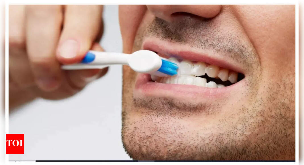 What is the right time to brush your teeth: The answer is a surprise – Times of India