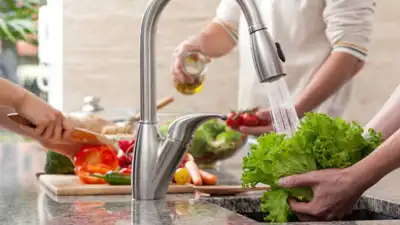  Hidden dangers of not rinsing vegetables and fruits before use