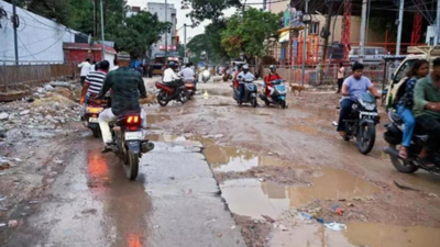 Public decry year-long road woes near MNJ cancer hospital