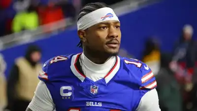  Stefon Diggs sparks outrage with a new viral party video days after going public with Cardi B