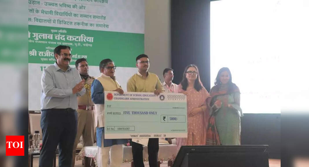 Punjab governor honours outstanding students, launches new educational initiatives | Chandigarh News