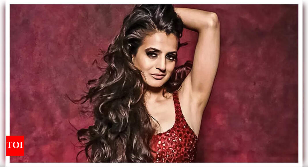 Ameesha Patel: You don’t need to be constantly busy making reels to prove your worth