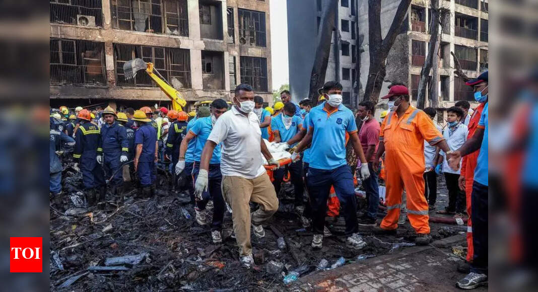 'Had it been 2pm, more would’ve died': Inside doctors' quarters when plane crashed