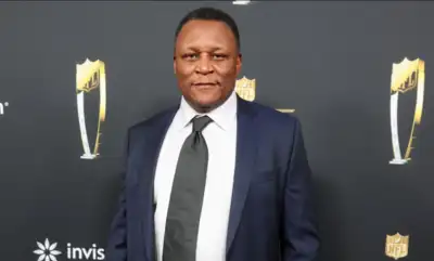 Detroit Lions legend Barry Sanders features in The Making of a Heart Attack after suffering from a health scare on Father’s Day last year