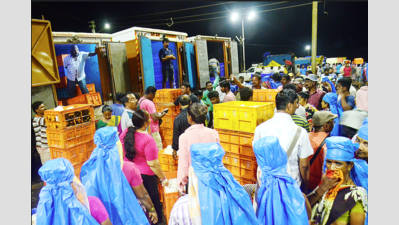Sopo contractor overcharging at wholesale market: Trawler owners