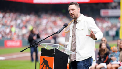2x World Series Champion Hunter Pence joins Because Baseball for unique event in Egypt