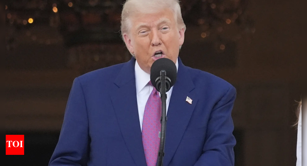 Trump administration hands over immigrant Medicaid data, targets 'unsatisfactory immigration status'; raises privacy law concerns