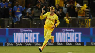  40-year-old Faf du Plessis takes blinder in MINY vs TSK