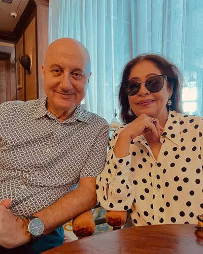 Anupam Kher wishes wife Kirron on b'day, calls her 'beautiful & an original piece of life'