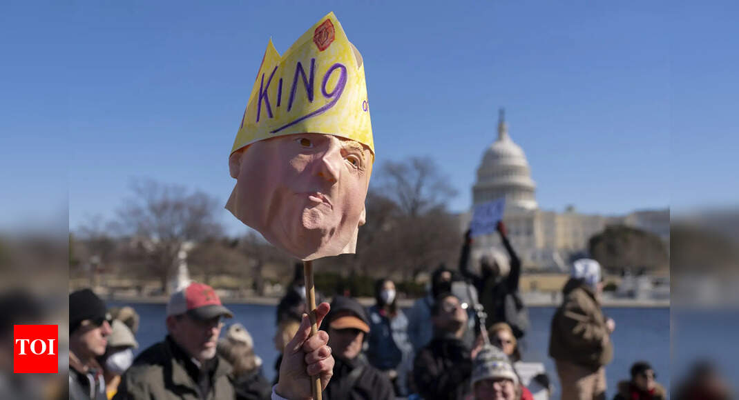 No Kings Protests Live Updates: ‘No kings’ protests set to sweep all 50 states in rebuke of Trump’s military parade and immigration crackdown
