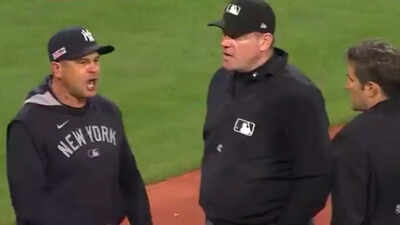 Yankees’ Aaron Boone calls out umps for ‘no courage’ after heated 10th‑inning ejection in Yankees‑Red Sox game
