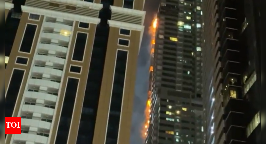 Massive Fire Engulfs Dubai Marina Pinnacle: Residents Safe, No Casualties