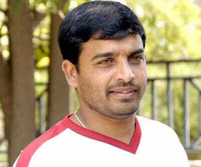 Dil Raju's assistant directors weeping