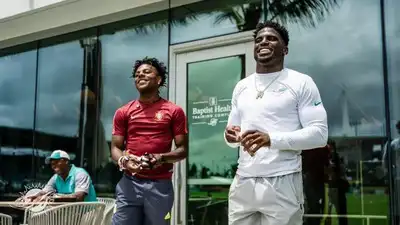  NFL star Tyreek Hill fires up challenge to IShowSpeed for Miami Showdown