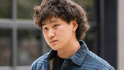 Alexandr Wang educational qualifications: How an MIT dropout built a  billion AI empire – Times of India