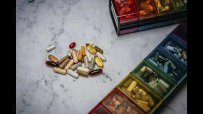 Popping dietary supplements recklessly? Experts warn caution