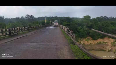 Old bridge connecting Ramgarh and H’bag risky: Expert team