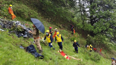 Uttarakhand chopper crash: Maharashtra couple let sick teen, her grandmother board first, escape death