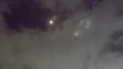  Iran launches fresh strikes on Israel; missiles seen streaking across Jerusalem skies