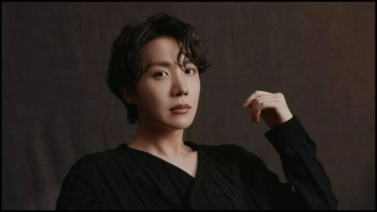 BTS J-HOPE ARTIST-MADEアーティストメイド 抜けなし BTS J-HOPE ARTIST-MADEアーティストメイド 抜けなし