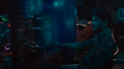 Munawar Faruqui starrer 'First Copy’ trailer is HERE; Series gives a gritty ride through 90s piracy business