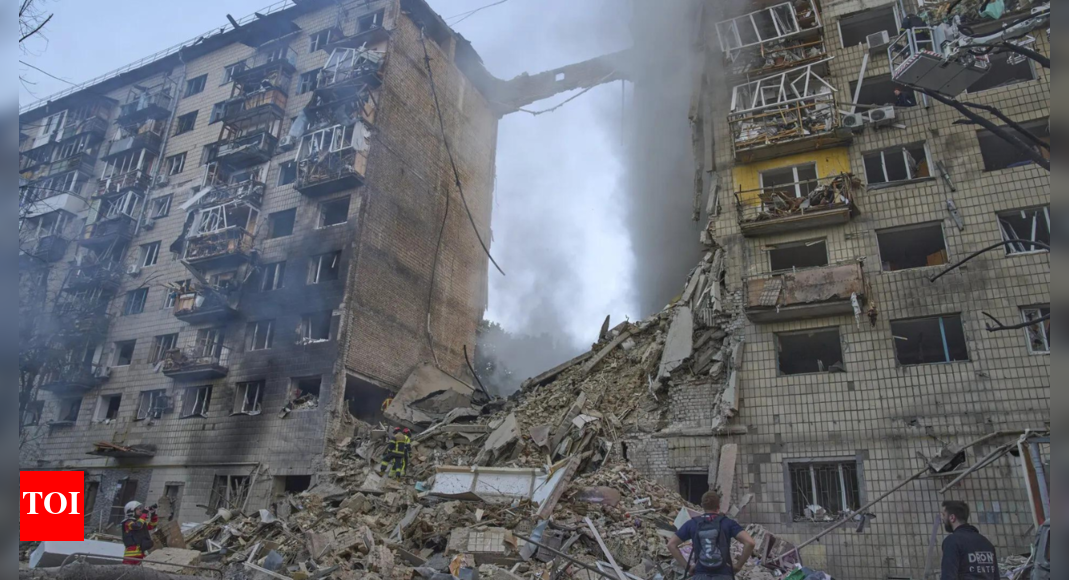 Russia pounds Kyiv with drones, missiles; 14 killed, 30 apartments ...