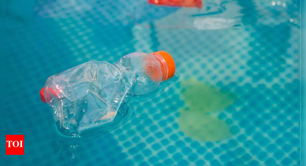 Japanese scientists discover new plastic that dissolves in water within hours