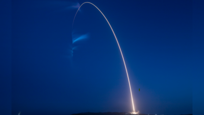 (Image: @SpaceX) SpaceX launches 26 Starlink satellites: Falcon 9 lifts off from California; network expands beyond 7,760 units