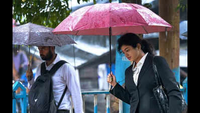 Monsoon rides low pressure to enter city, heavy rain likely today, tomorrow